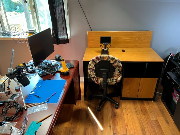 New (recycled) watchmaking desk